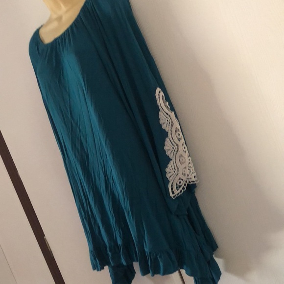 Woman’s bohemian fall blue embroidered crochet bell Sleeves eyelet tunic dress - Picture 4 of 14